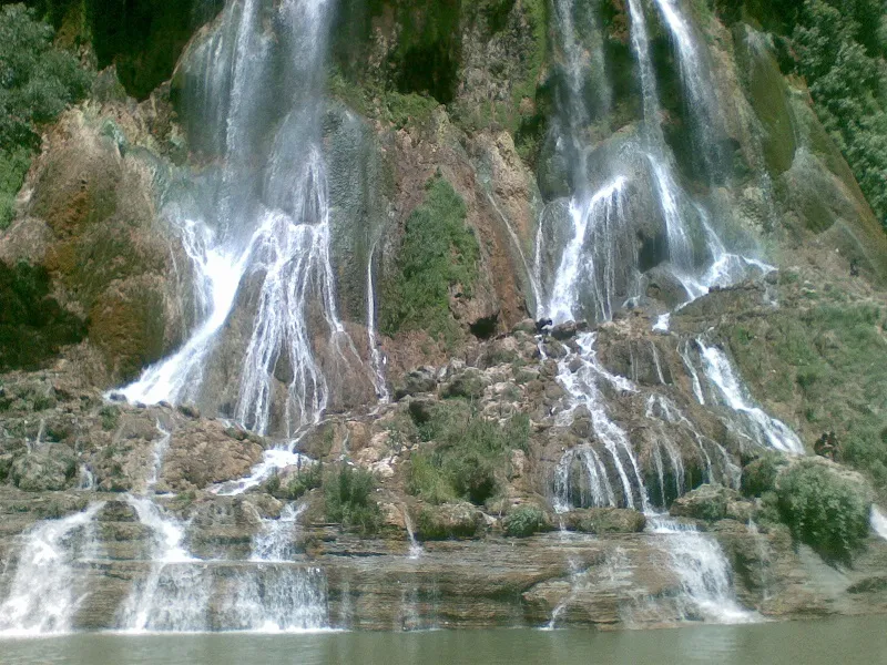هفت آبشار زیبا و بی نظیر ایران+تصویر