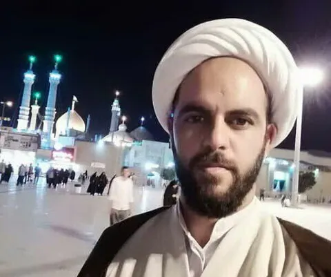 تصاویر امام جماعتی که دیروز هنگام اقامه نماز عصر درگذشت
