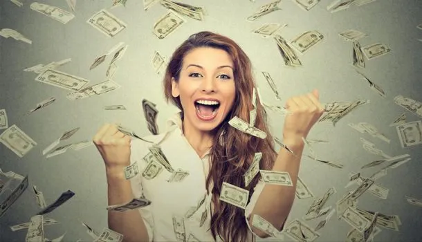 متولد هر ماه چجوری ثروتمند میشه؟