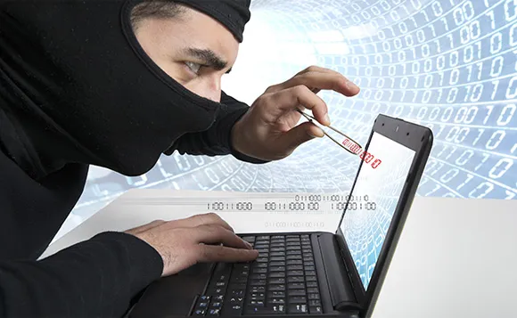کلاهبرداری مجری قلابی رادیو در اصفهان