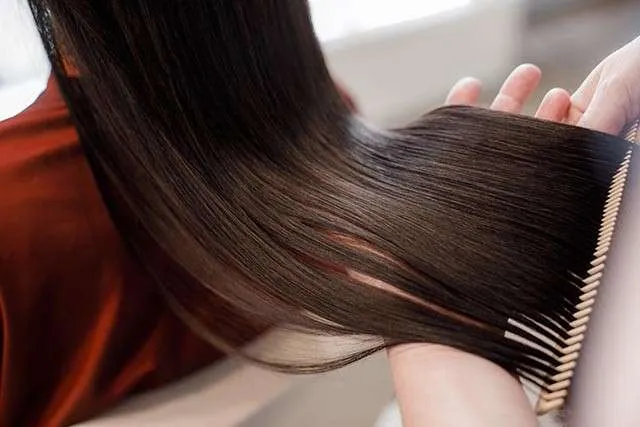 مراقبت های پس از کراتینه کردن مو + نکات مهم