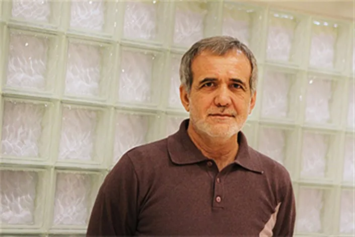 پزشکیان: هر سه قوه از «این پزشکان» منتفع شده‌اند