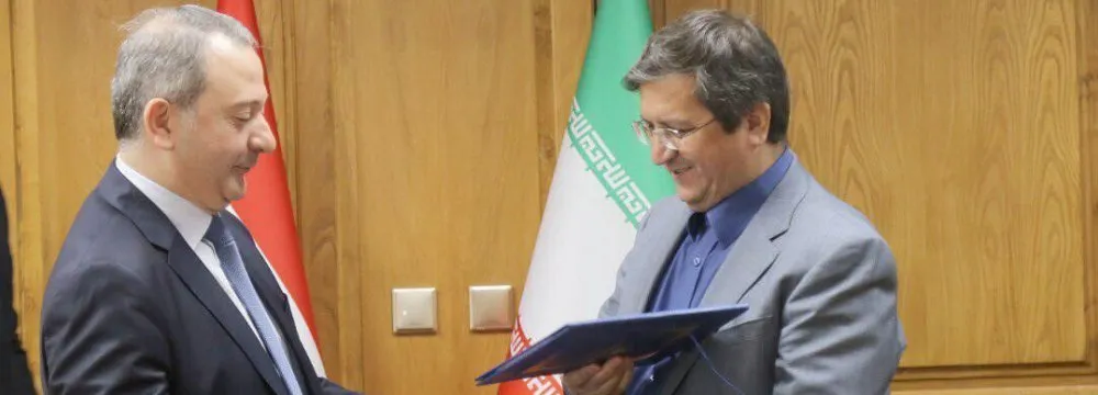 Syria Central Bank Chief Meets Hemmati