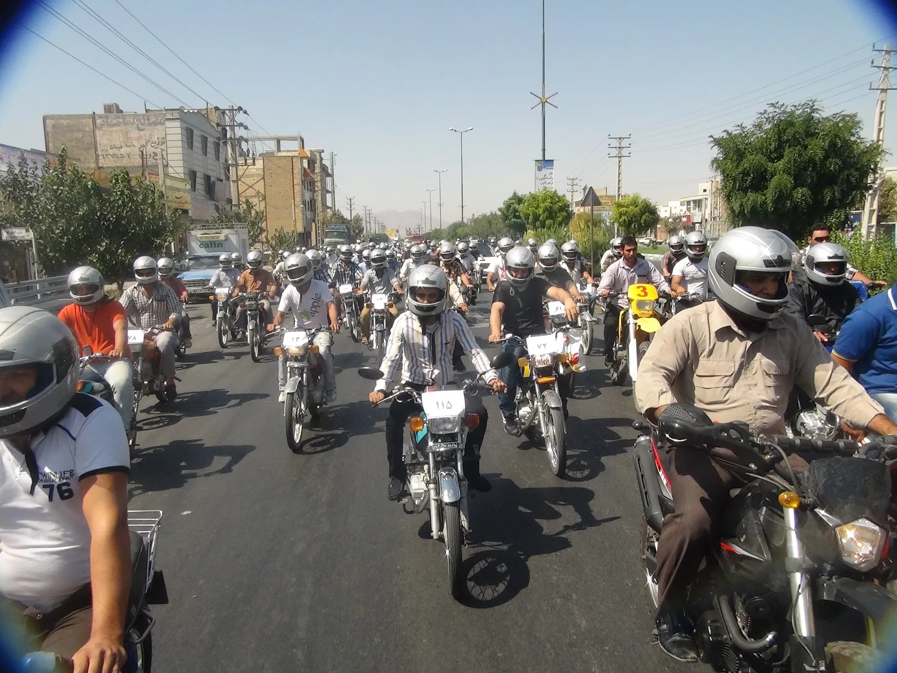 گلایه شهروندان از قانون‌شکنی برخی موتورسیکلت‌سواران