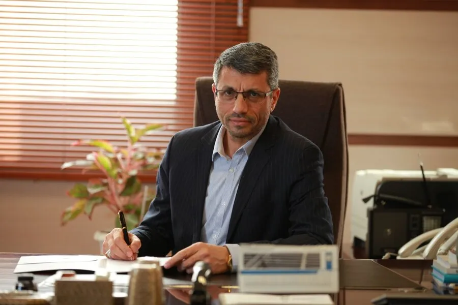 نظارت عام و همگانی بر مدیران شرکت‌ها از طریق بازار سرمایه مهیا شده است
