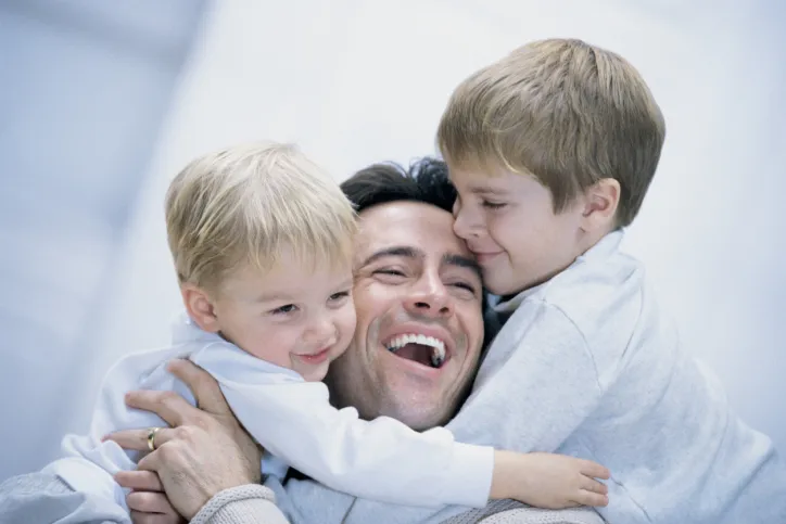 کاهش آسیب‌های اجتماعی با فرزندپروری صحیح