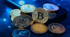 آخرین وضعیت بازار رمزارزها در جهان / معاملات ۶ رمزارز متوقف شد