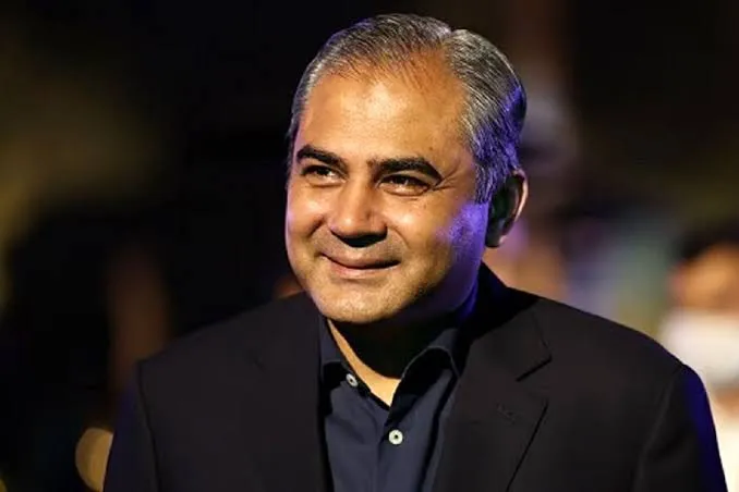 یک