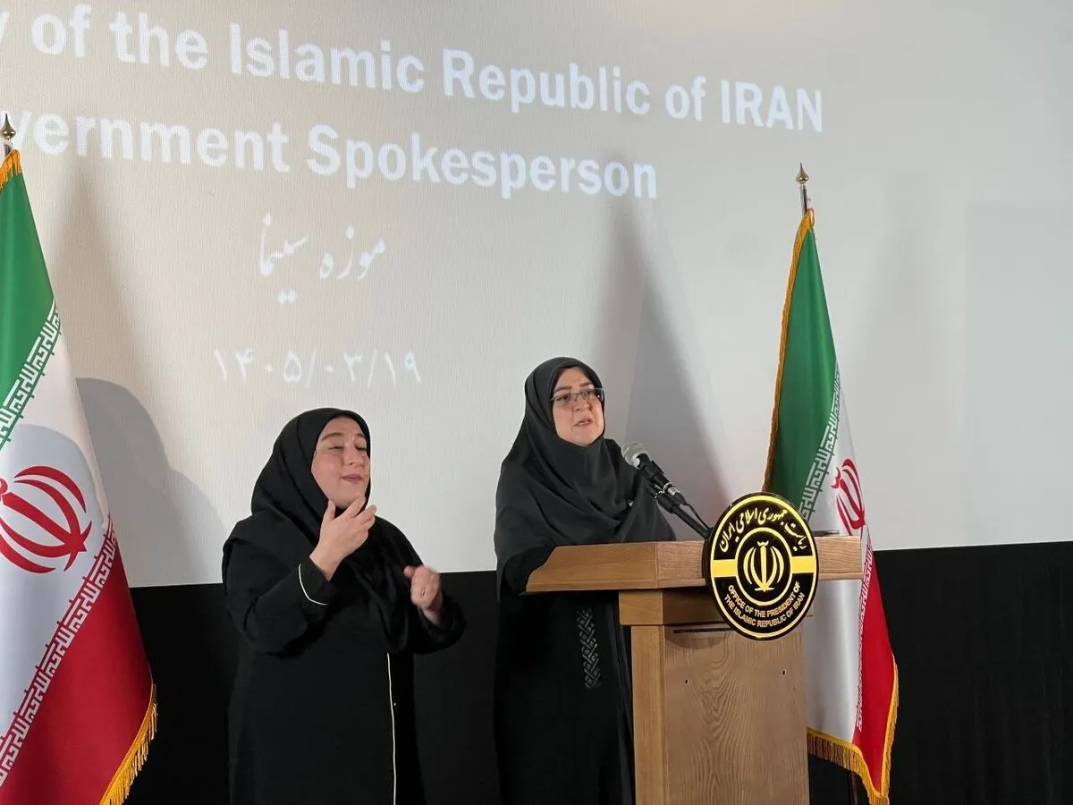 مهاجرانی: برق با جانفشانی به دست ما می‌رسد؛ صرفه‌جویی کنید