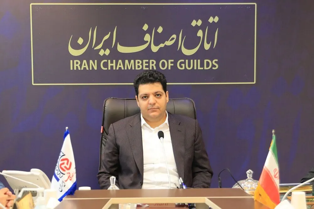 تعطیل کردن روزهای پنجشنبه یک «خودتحریمی» بزرگ است