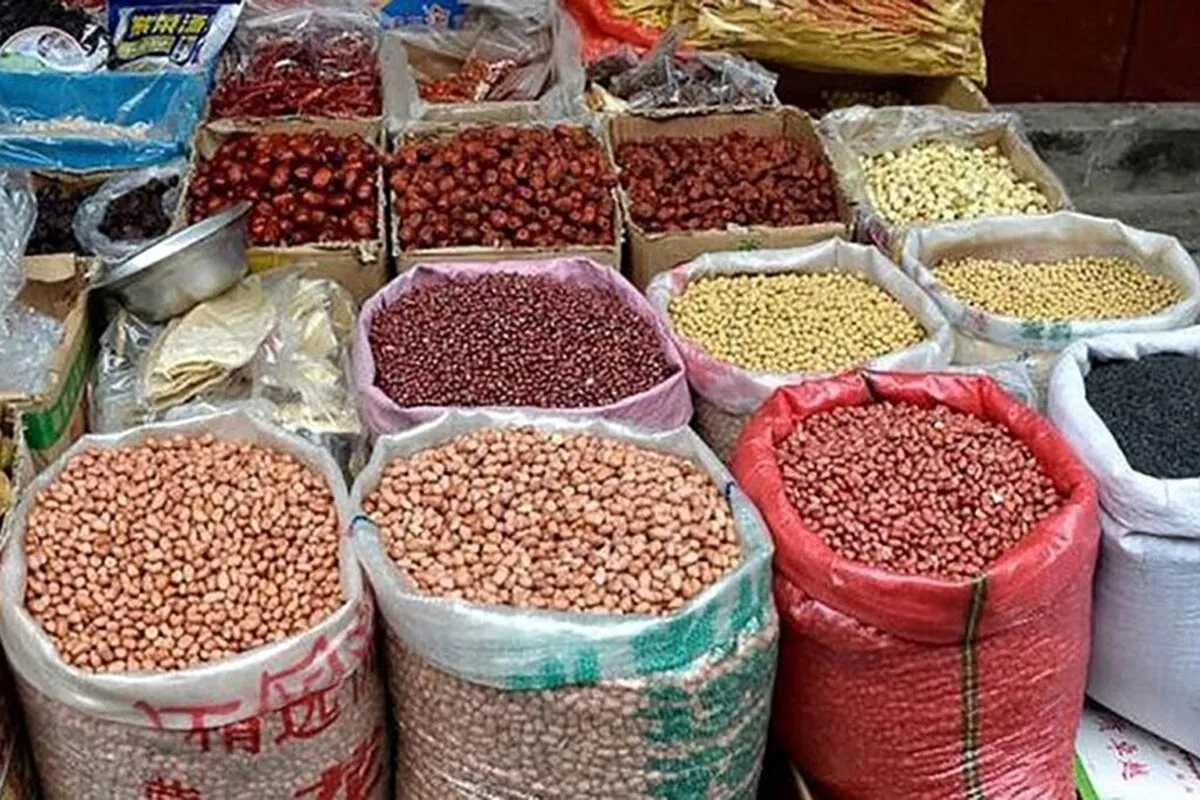 تغییر شدید قیمت حبوبات در مهر ۱۴۰۴ / قیمت لوبیا چیتی به شدت ارزان شد