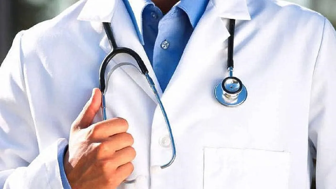پزشکان فقط دنبال مهاجرت هستند
