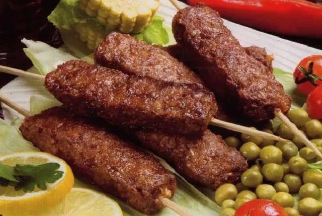 طرز تهیه یک کباب رژیمی خوش عطر و لذیذ / فوت و فن خوشمزه شدن کباب