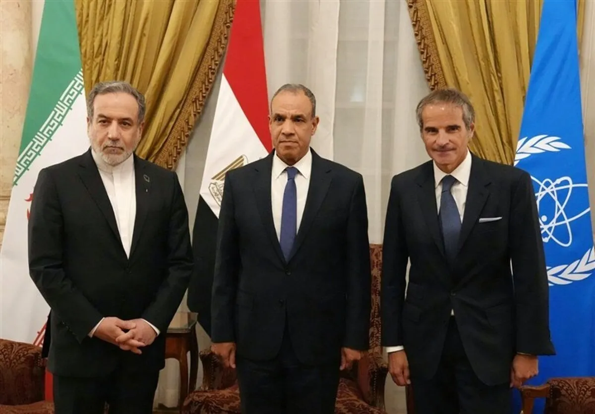 Egyptian FM Holds Talks with Iran’s Araqchi, IAEA Chief