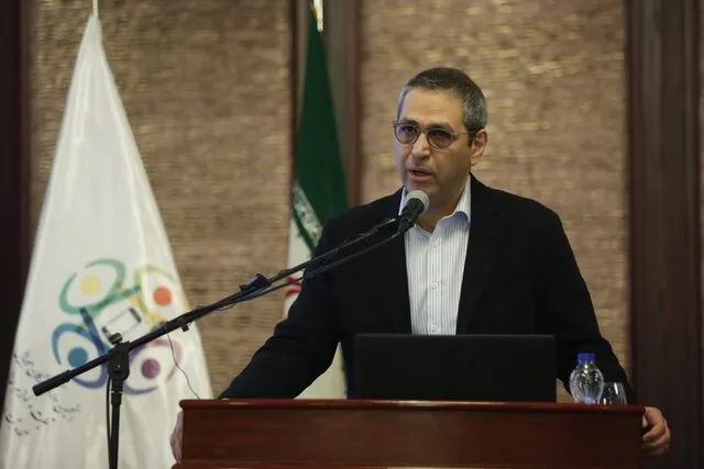 واردات موبایل از یک ماه پیش متوقف است
