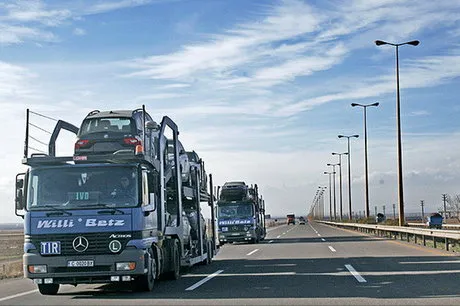 ثبات در بازار خودروهای وارداتی