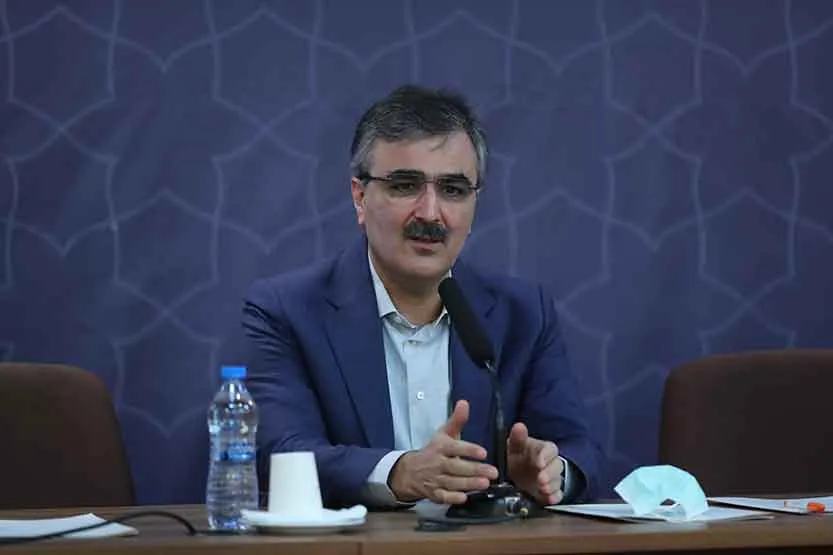واکنش جالب فرزین به عدم اعلام کامل لیست بدهکاران بانکی + فیلم