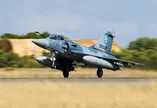 سانحه مرگبار برای ارتش فرانسه / جنگنده میراژ ۲۰۰۰ فرانسه سقوط کرد