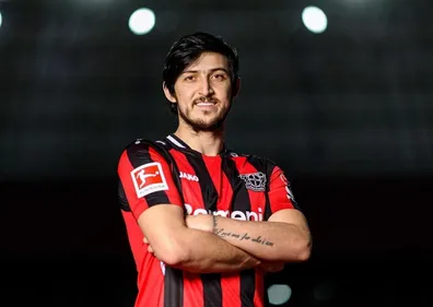 رونمایی-شباب-الاهلی-از-سردار-آزمون-مقابل-تراکتور-هیجان-به-اوج-رسید