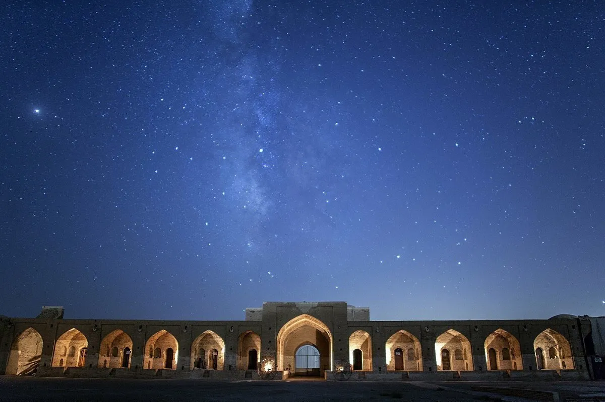 کاروانسرای کنسرت پرستو احمدی کجاست؟ + عکس