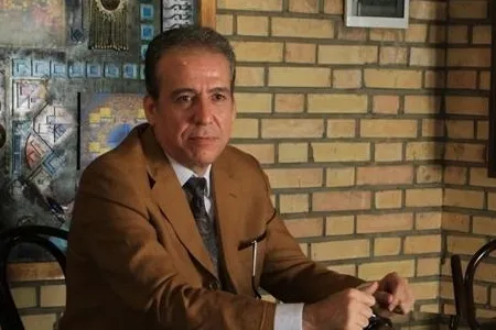 دولت دراجرای اقتصاد مقاومتی تنهاست