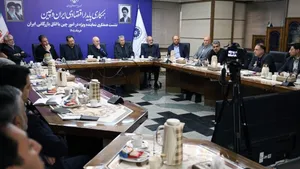 مدیرعامل شرکت ملی صنایع مس در دیدار با رییس مجلس شورای اسلامی: همکاری ایران و چین در صنعت مس باید به سرمایه‌گذاری مشترک و انتقال فناوری منجر شود