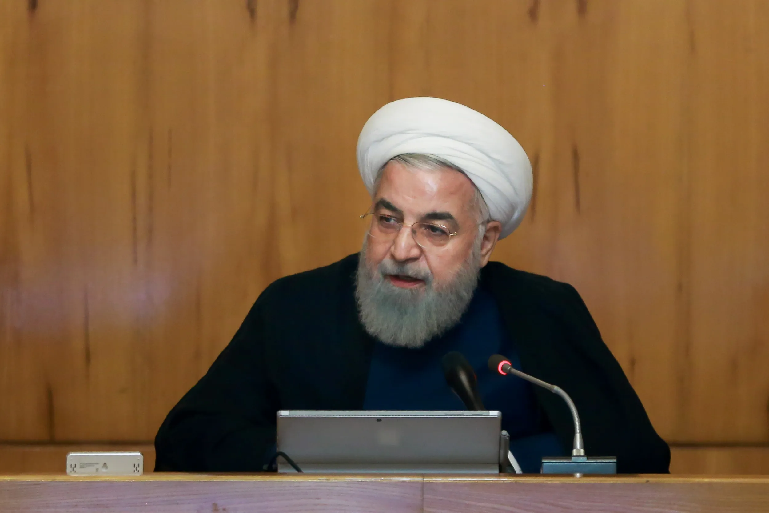 انتقاد رئیس‌جمهور از برخی صادرکنندگان و واردکنندگان +فیلم