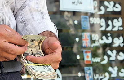 معاملات ارزی دلالان متوقف می‌شود