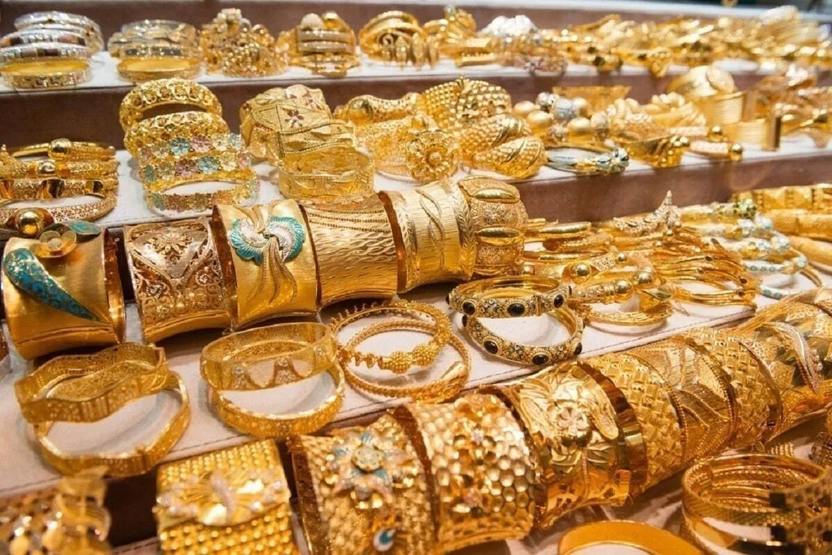 قیمت طلا و سکه امروز شنبه ۲۲ آذر ۱۴۰۴ / جهش تاریخی قیمت طلای ۱۸ عیار + جدول
