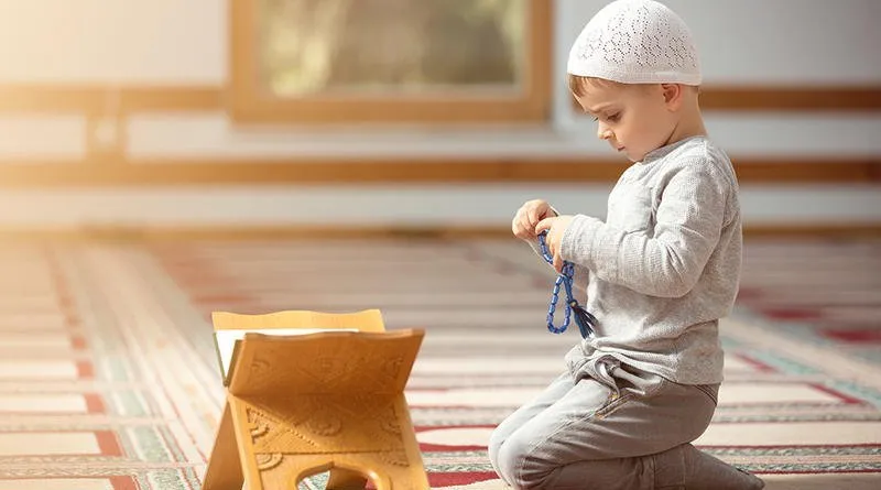 اذان ظهر به افق تهران یکشنبه ششم شهریور ۱۴۰۱