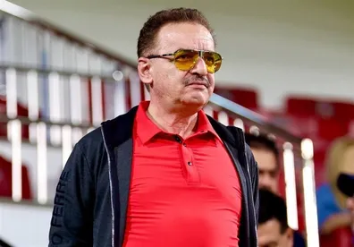 درخواست-مالک-تراکتور-از-رئیس-فیفا-زنوزی-به-رئال-و-بارسا-نامه-نوشت