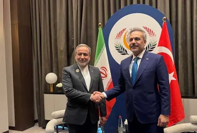 دیدار-مهم-عراقچی-در-بغداد-رایزنی-در-حاشیه-یک-اجلاس-مهم