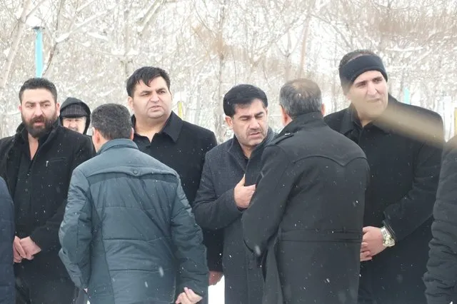 پیکر پدر رضازاده به خاک سپرده شد +تصاویر