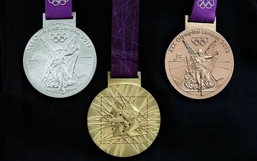 ساخت مدال های المپیک از ضایعات الکترونیکی! +فیلم