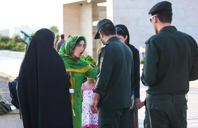 واکنش پلیس به ویدیوی رفتار نامناسب ماموران گشت با یک زن