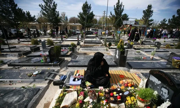 قبر گران شد