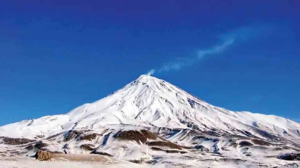 از وقف تا آزادی نیم‌بند دماوند
