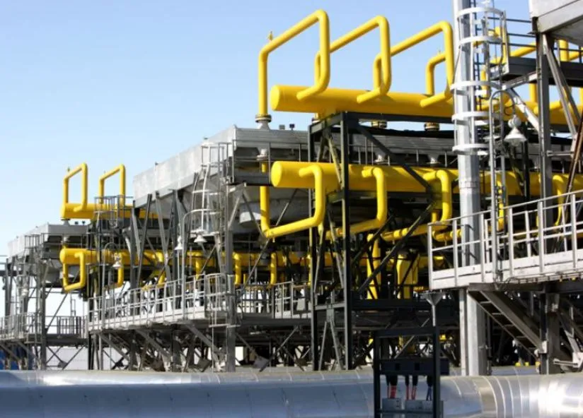 Iran Talking With 16 Investors to Bid on Oil and Gas Projects
