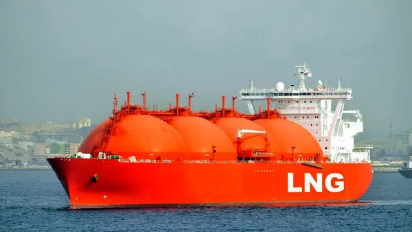 امضای قرارداد ۱۵ ساله صادرات LNG از قطر به آلمان