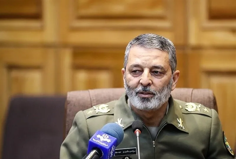 پیام فرمانده کل ارتش در حمایت از فرماندهی نیروی انتظامی