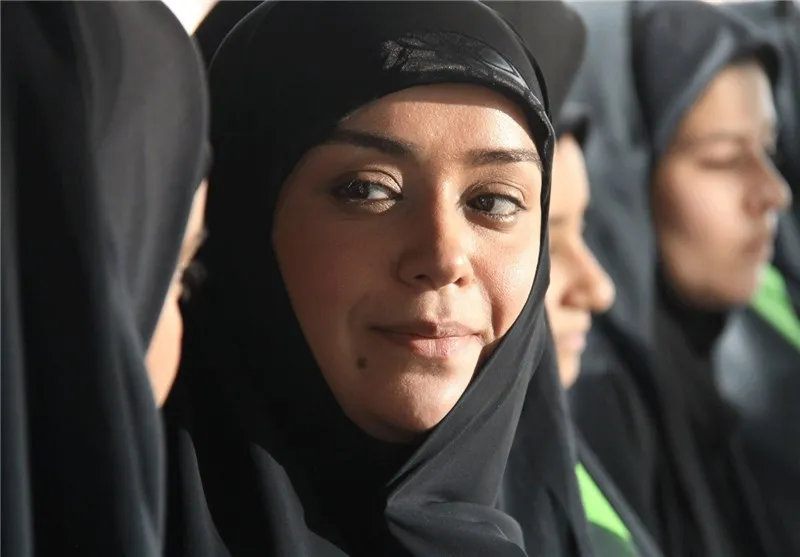 بازیگر جنجالی رییس منافقین می‌شود +تصاویر