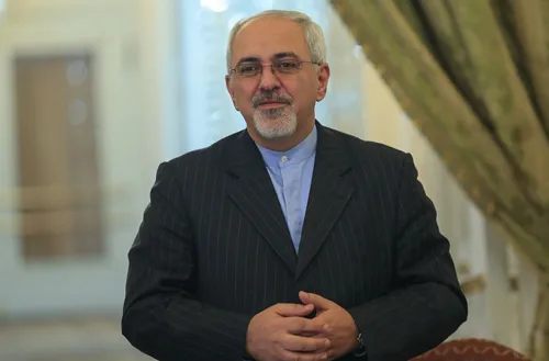 ظریف: تمدید تحریم‌ها اثر اجرایی ندارد