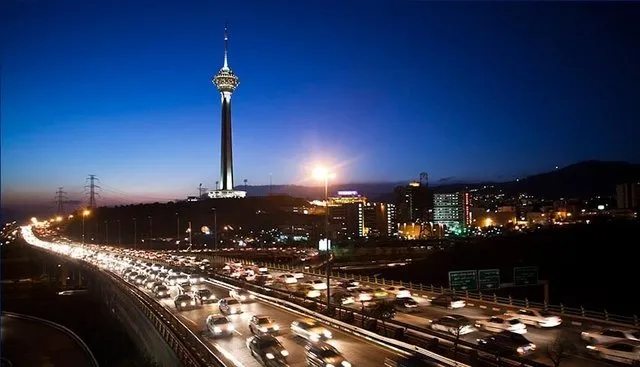 تحقیقات پلیس در مورد خودکشی در برج میلاد