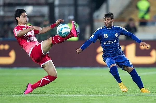 درگیری میان هواداران استقلال خوزستان و پرسپولیس