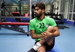 کار ارزشمند رضاییان در بازی برابر پیکان +عکس