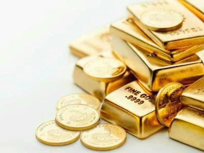 نوسان ۸۰۰۰ تومانی هر گرم طلا در شهریور ماه