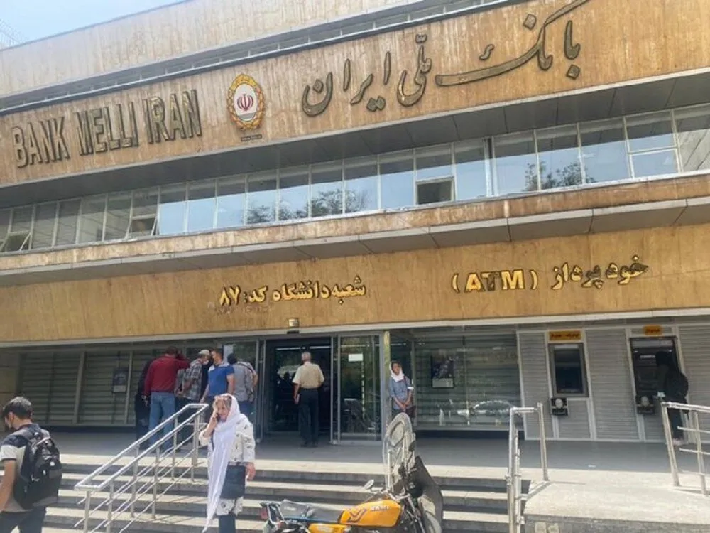 پرونده سرقت از اموال صندوق بانک ملی به کجا رسید؟ + فیلم