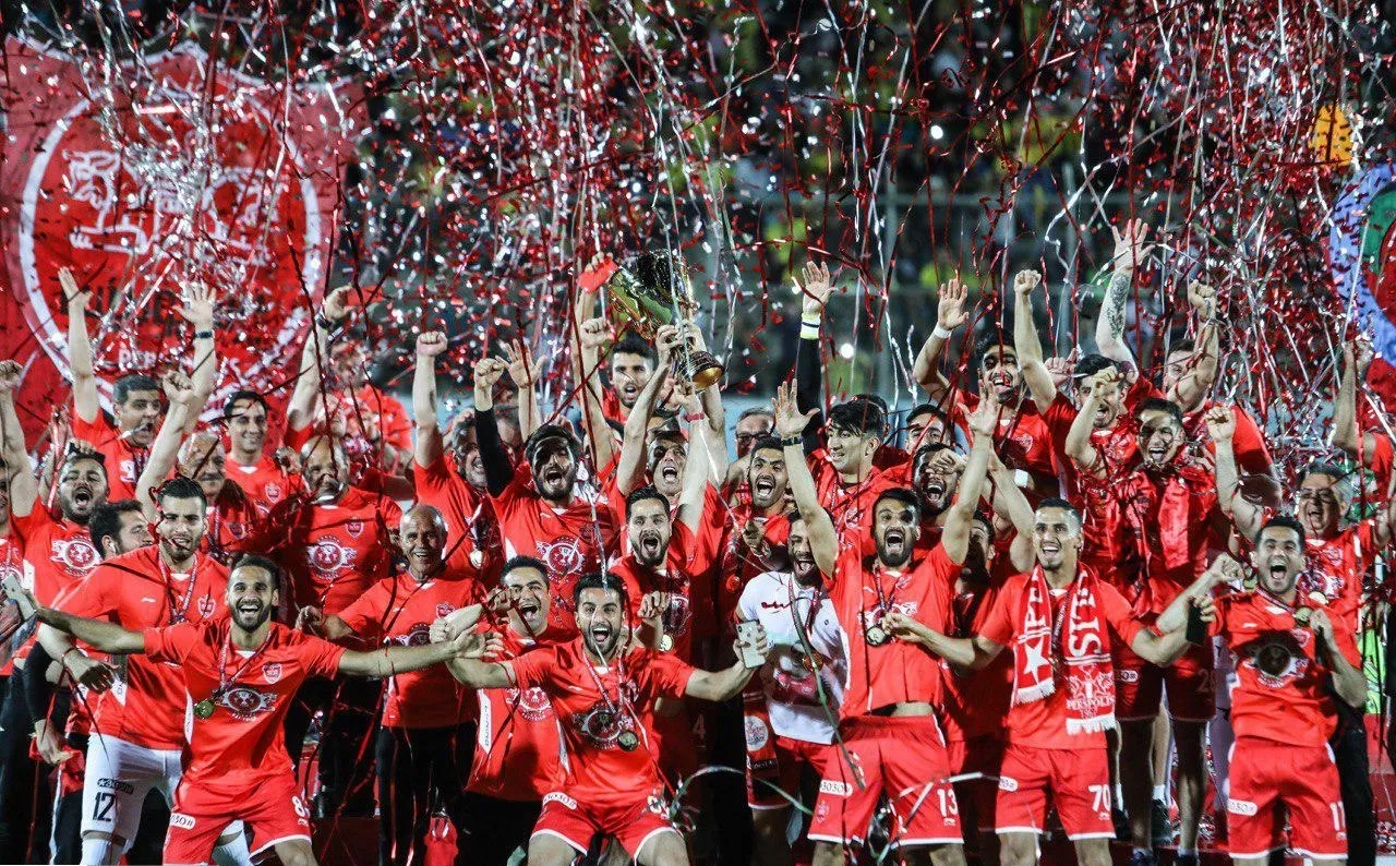 درآمد سالانه پرسپولیس و استقلال اعلام شد