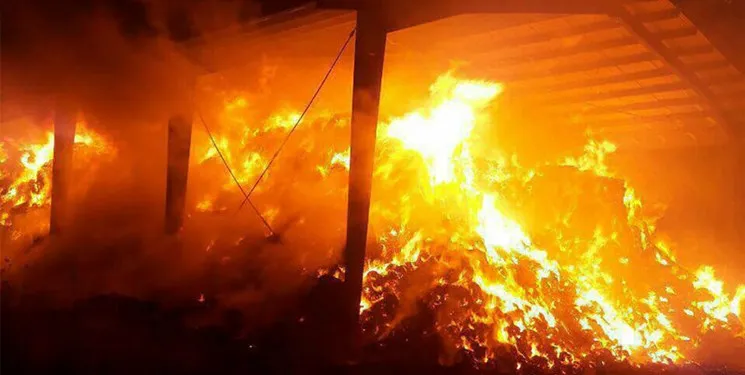 آتش‌سوزی یک واحد تولیدی 17نفر را روانه بیمارستان کرد