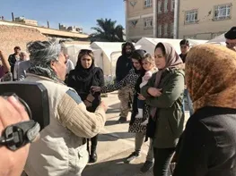 اقدام فرهنگی نیکی کریمی در سرپل ذهاب +عکس